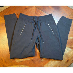 Women's Athleta Trekkie North Joggers Size 6 Black